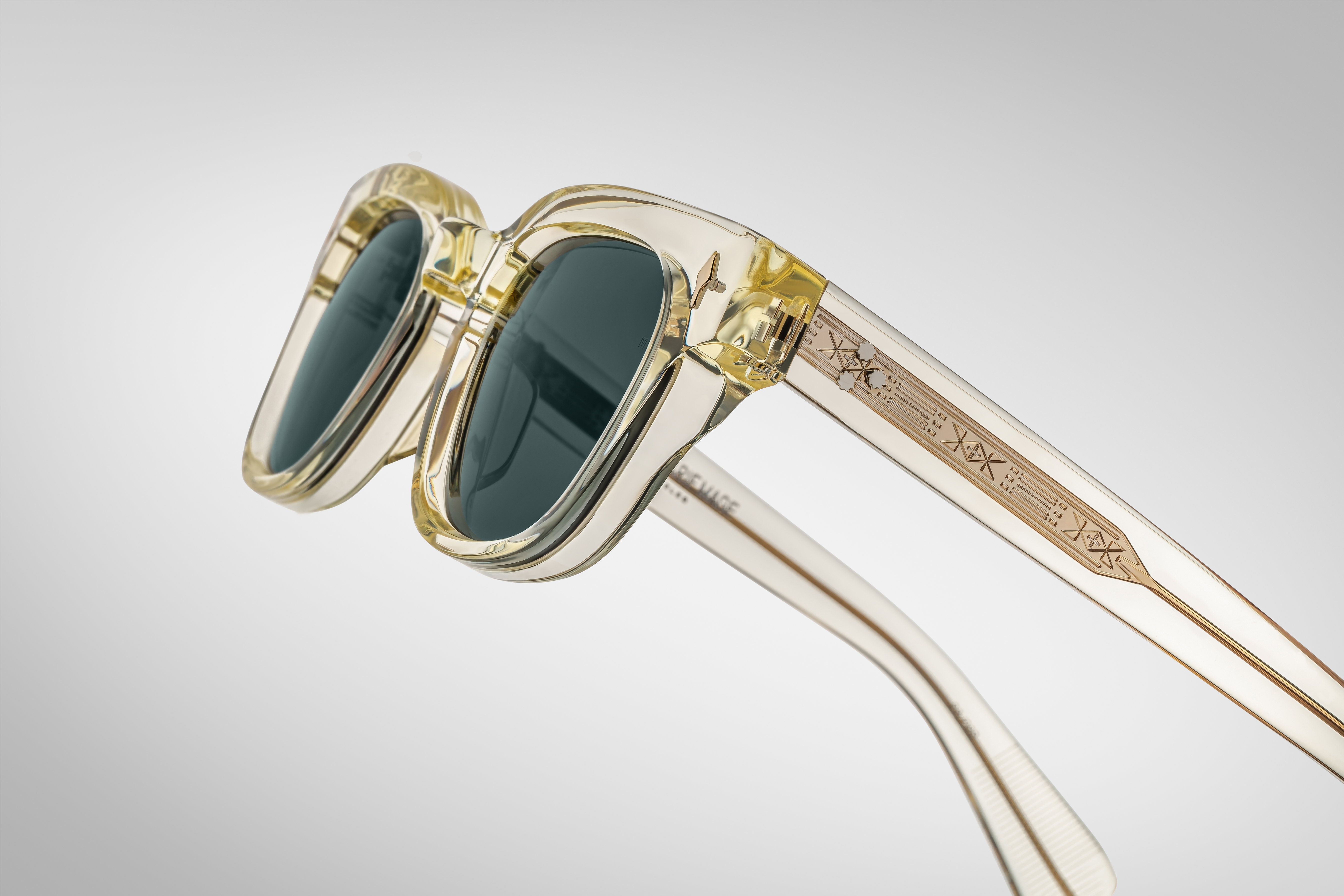 JULIEN – Jacques Marie Mage